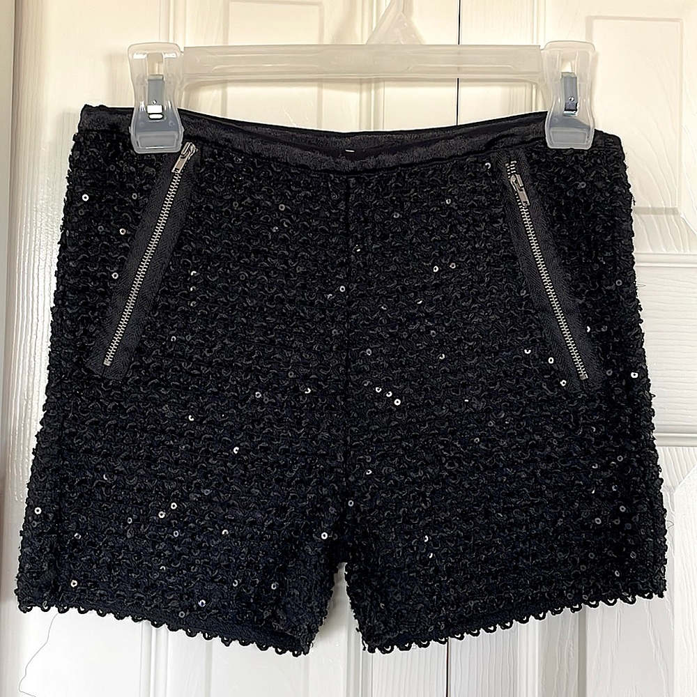 Black sparkly shorts *zippers not pockets